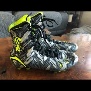 Under Armor Mens Football Cleats
